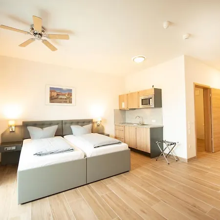 호텔 Stadthotel