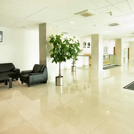 ホテル Stadthotel 3*