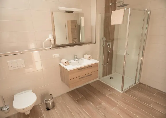 Stadthotel Ξενοδοχείο 3*