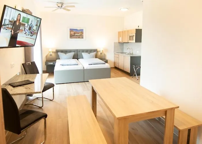 Ξενοδοχείο Stadthotel 3*