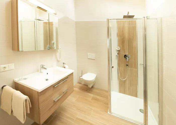 فندق Stadthotel Donauwörth