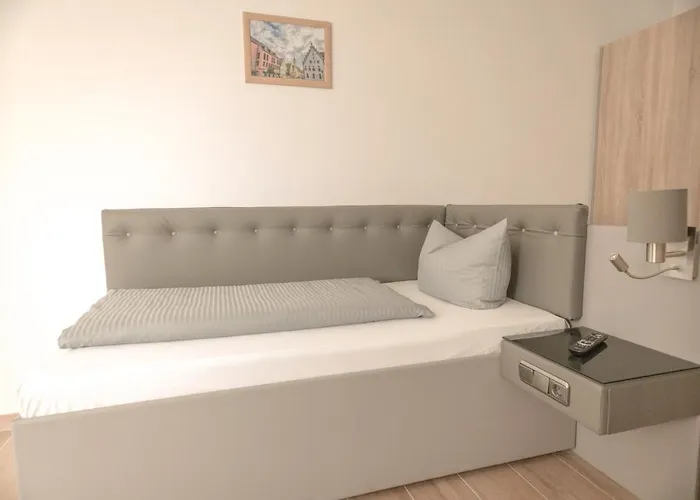 Stadthotel 3*